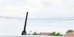 how to make a car radio antenna