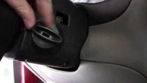 How to Hotwire a Ford F150 Truck